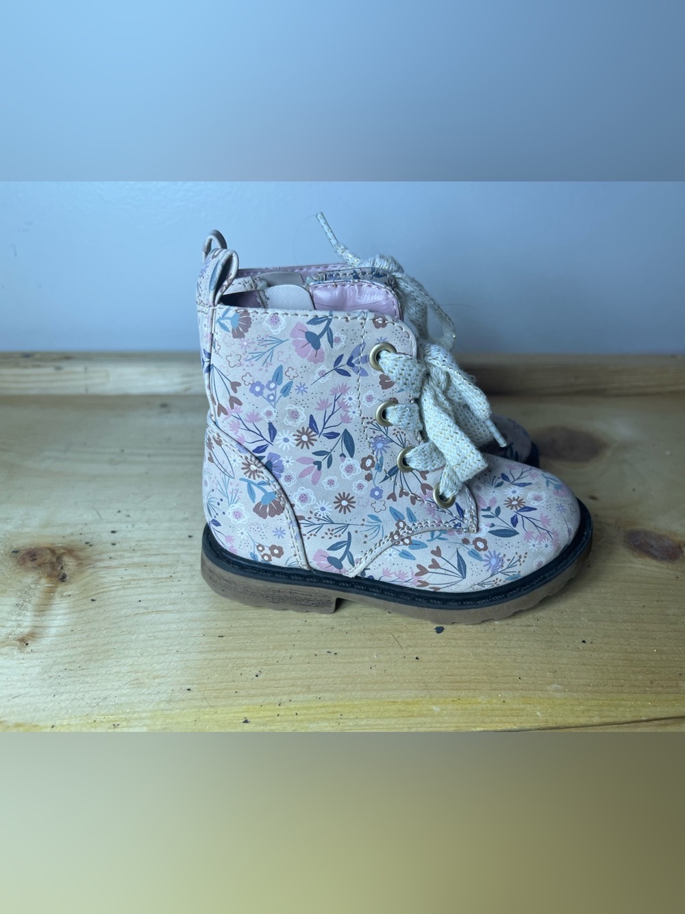 Kids Floral Lace-Up Ankle Boots - Pink size 6